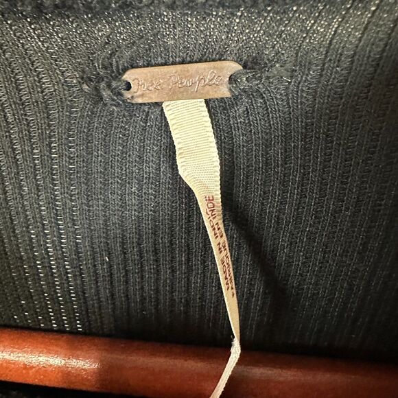 Free People Daniella Embroidered Illusion Top Black Long Sleeve XS Extra Small - Picture 2 of 5